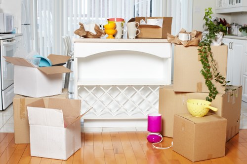 Transparent pricing for a Removals Lambeth service with free quote policy