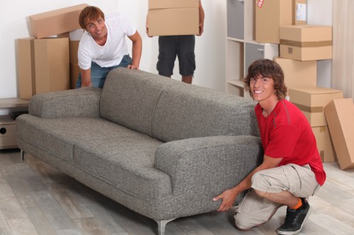 Local moving van service for domestic and commercial removals